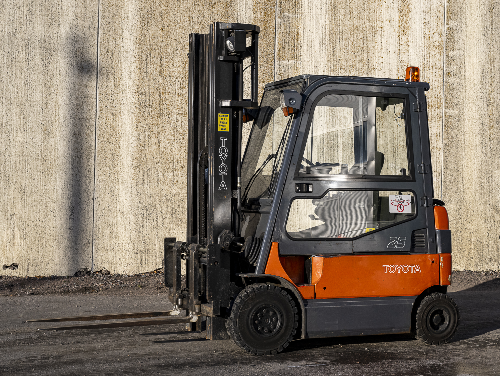 Toyota El-Truck 2,5t